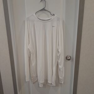 Nike White Dri-FIT Long Sleeve Size 3XLT